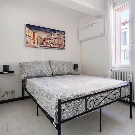 Appartamento Pescherie - Top Location Болонья Экстерьер фото